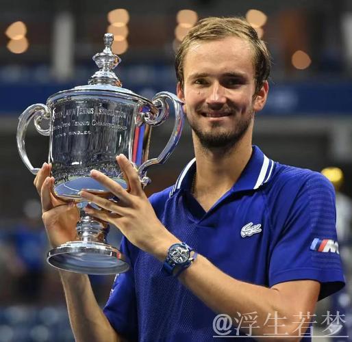 鲁德红土场告捷 首次战胜梅德韦杰夫 鲁德红土场告捷 首次战胜梅德韦杰夫